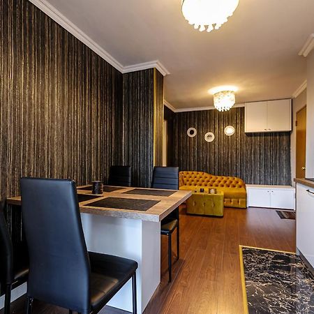 Feeling Home Apartment Арад Екстер'єр фото