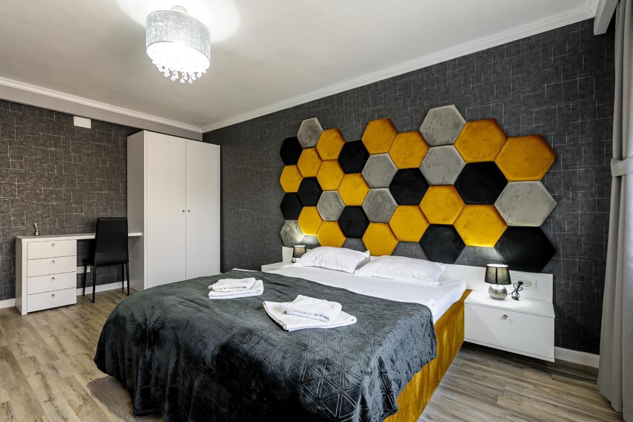 Feeling Home Apartment Арад Екстер'єр фото